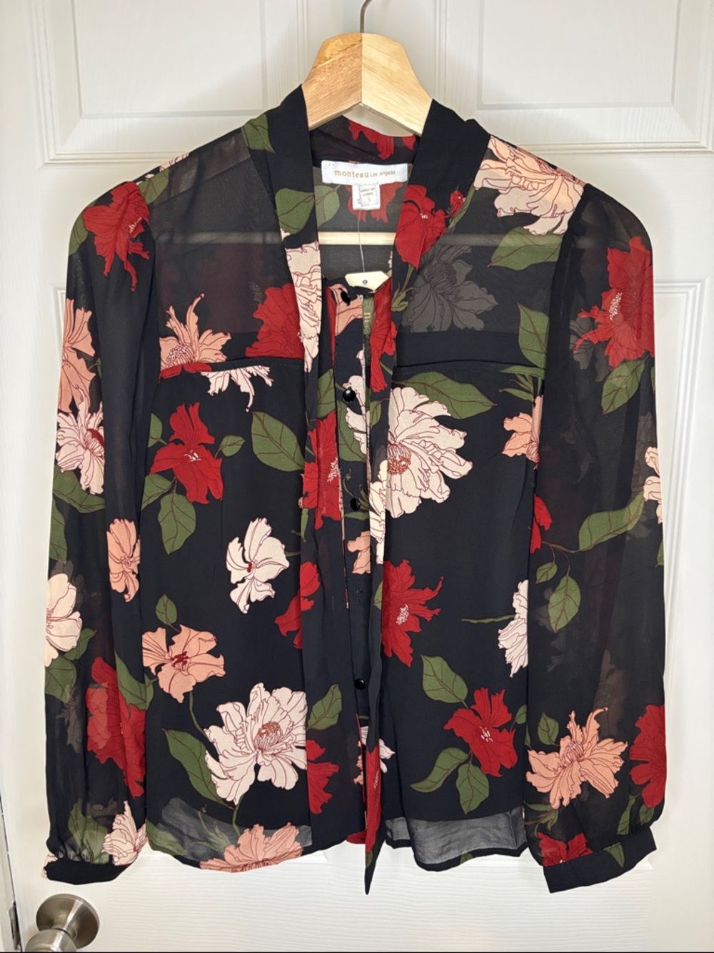Monteau Los Angeles Black Floral Tie-Neck Button-Down Blouse